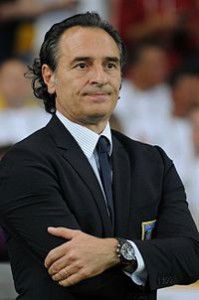 200px-Cesare_Prandelli_Euro_2012_vs_England