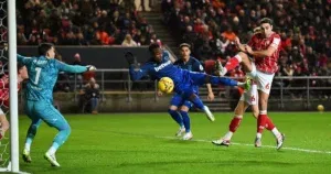 £17m man Cornet has made a plea to David Moyes