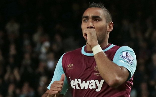 Football - West Ham United v Newcastle United - Barclays Premier League - Upton Park - 14/9/15  West Ham's Dimitri Payet celebrates scoring their second goal  Reuters / Suzanne Plunkett  Livepic  EDITORIAL USE ONLY. No use with unauthorized audio, video, data, fixture lists, club/league logos or "live" services. Online in-match use limited to 45 images, no video emulation. No use in betting, games or single club/league/player publications.  Please contact your account representative for further details.