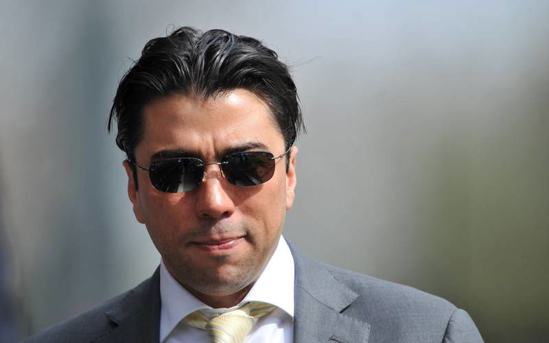 Image for Familiar Agent Pushing Hammers Transfer Move