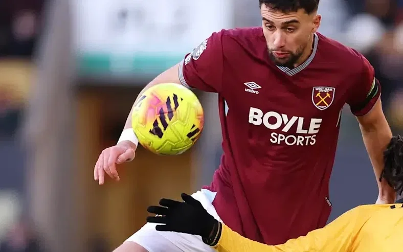 Image for Away fans turn on team after worst performance in decades | West Ham News