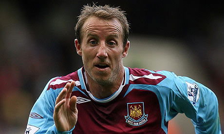 Lee-Bowyer-001