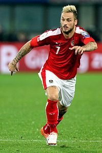 Marko_Arnautović_playing_for_Austria_vs_Wales_01