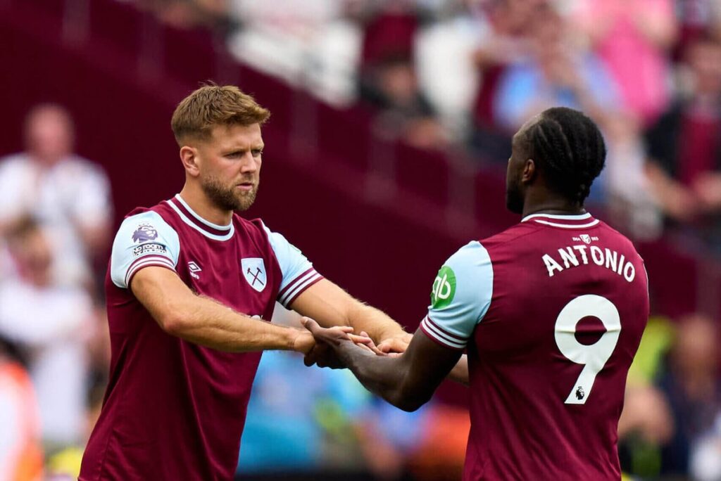 Fullkrug and Antonio substitution for West Ham