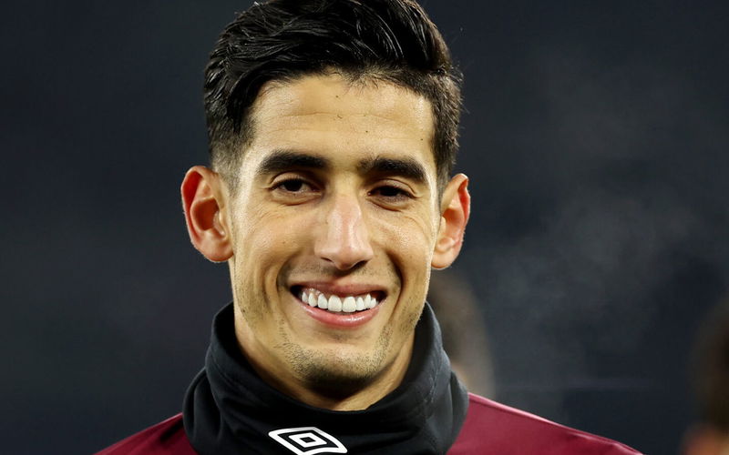 Image for Agents Holding Football Hostage: Time to Take a Stand