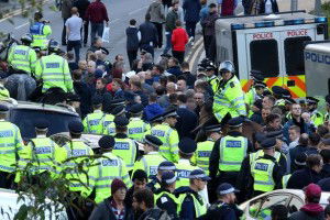 pay-policing-outside-west-ham