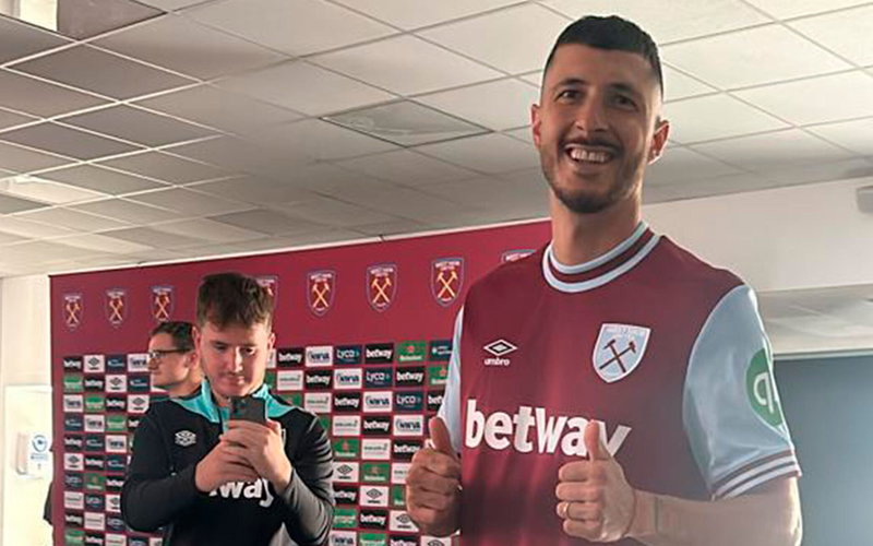 Image for Heavy Mettle I Hammers’ Spine Strengthened