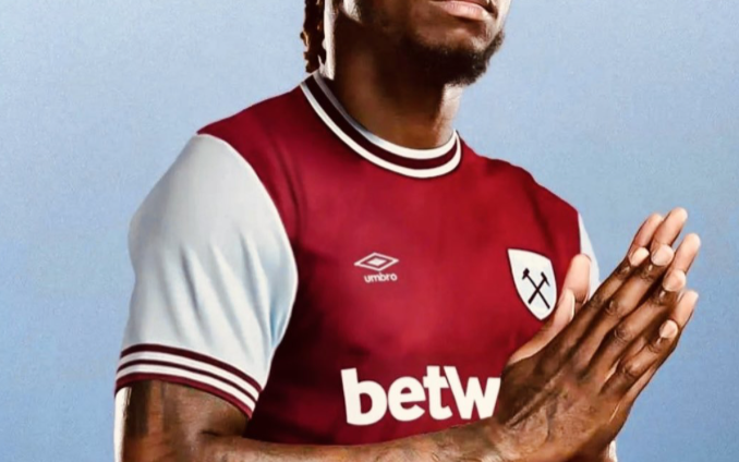 Image for Aaron Wan-Bissaka Update