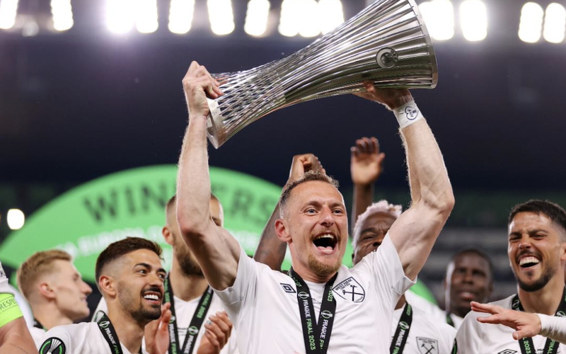 Image for Hammer’s understated exit, dignified to the end