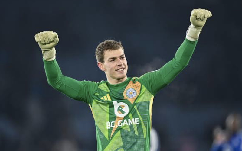 Image for A ball-player at last | Perfect for Potter’s system