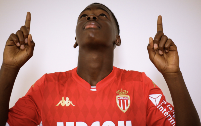 Image for “Six year deal agreed” | West Ham look to seal the deal for midfield ‘Monster’