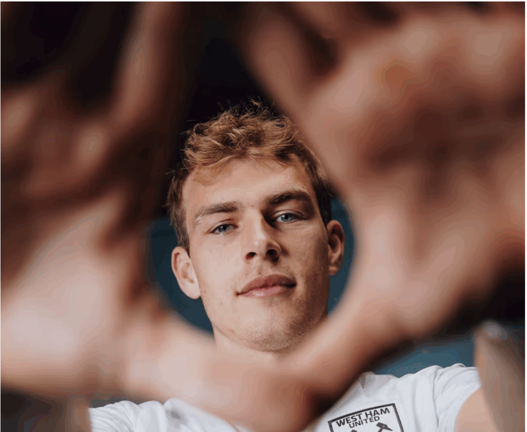 mads Hermansen needs to wn over West Ham fans