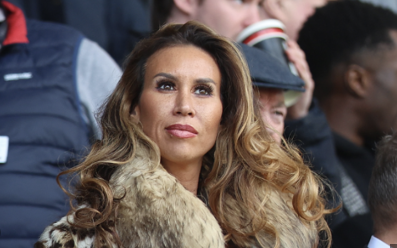 Image for PR Own Goal as Sullivan’s Partner Explodes at Fans Online