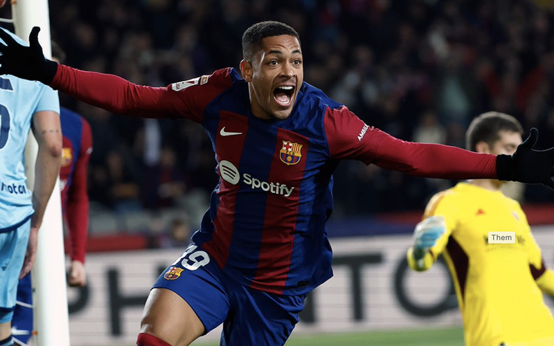 Image for Hammers ‘closely following’ former Barcelona striker for January bid | Report