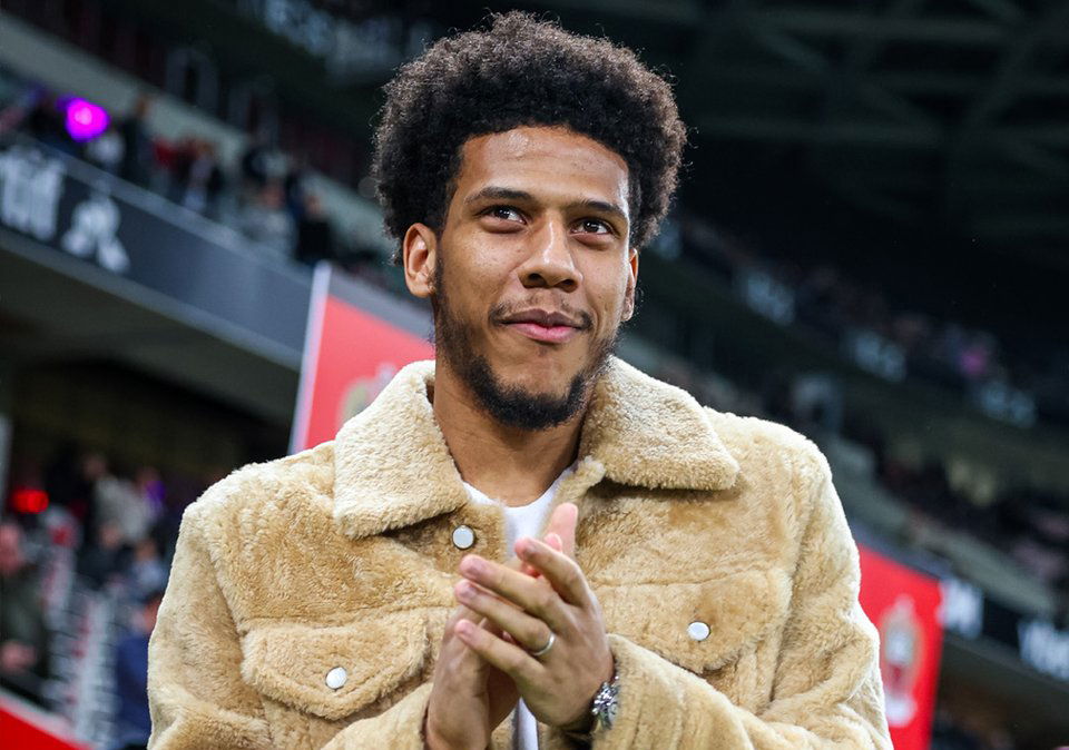 https://cdn.claretandhugh.info/wp-content/uploads/Todibo-West-Ham.jpg