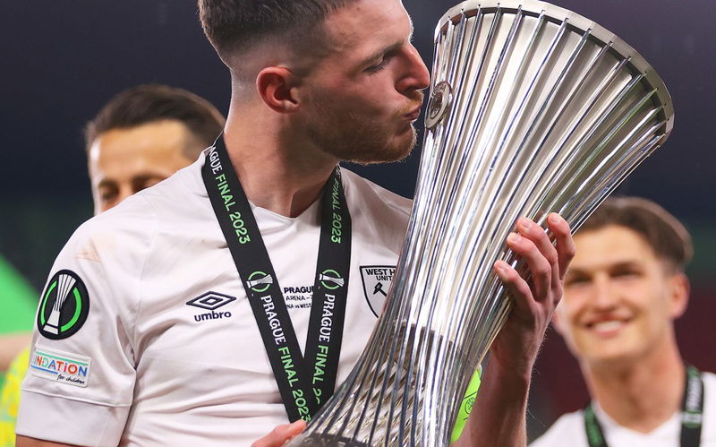 Image for Former United star rejects Rice move to Old Trafford