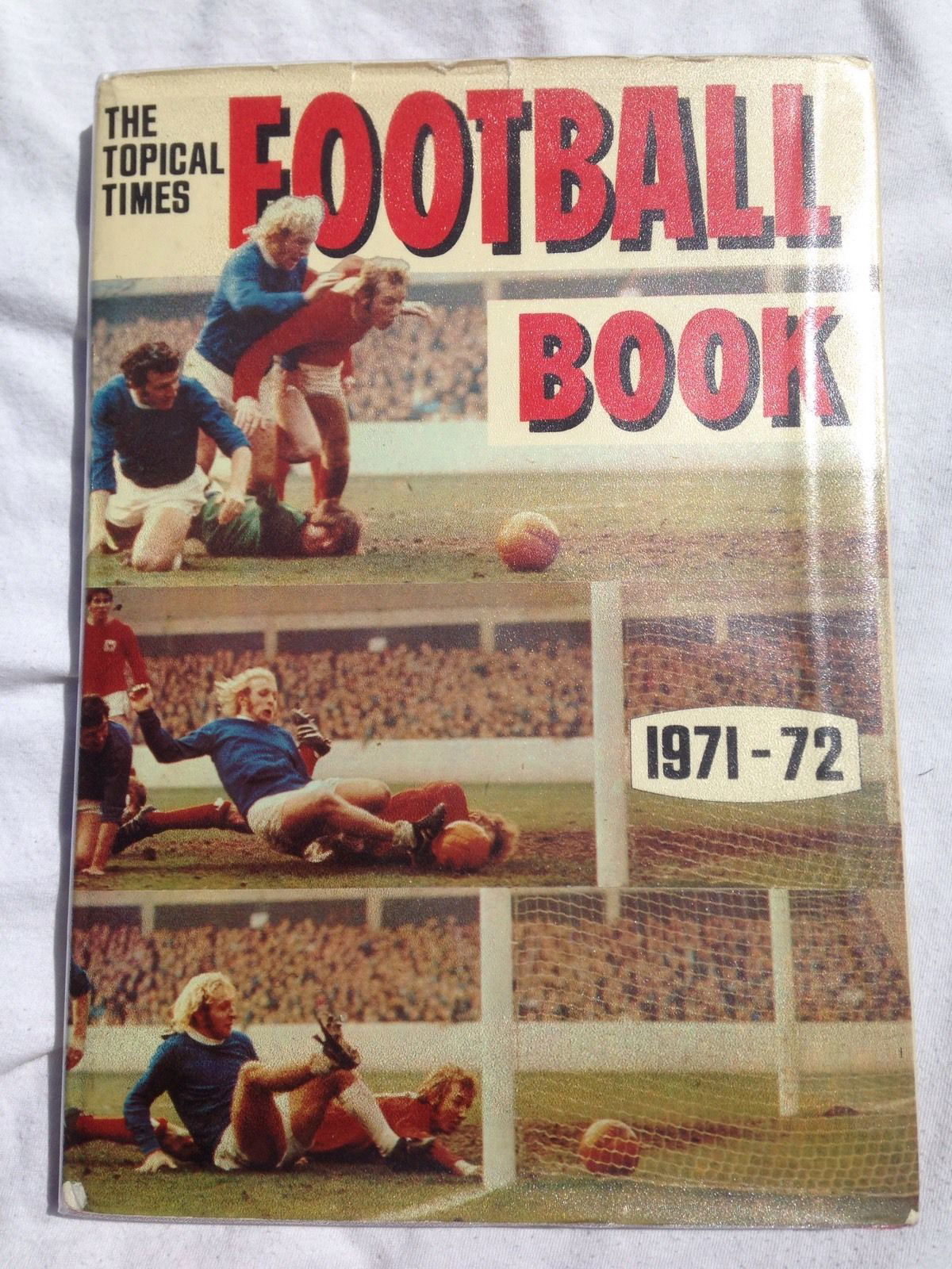 Magical footie book from the 70s complete with Mooro autograph and ...