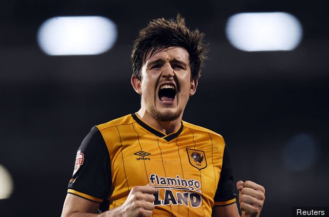 hull_citys_harry_maguire_celebrates_after_the_game_255646