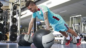 manuel-lanzini-west-ham-pre-season-training_3686081