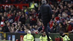 mourinho_bottle_kick_reuters