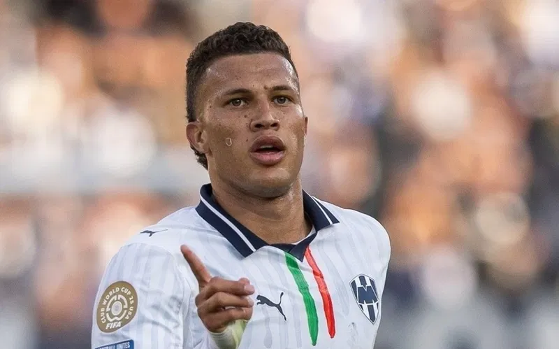 Image for West Ham Sill Scouting Midfielder After Club World Cup Screamer