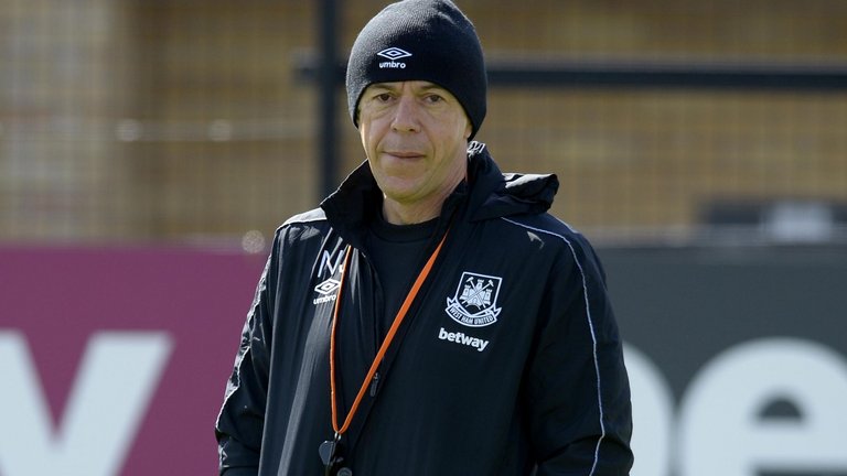 nikola-jurcevic-west-ham-assistant-manager_3753730